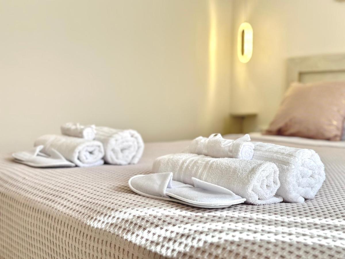 Seaside Deluxe Apartment Ialysos  Dış mekan fotoğraf