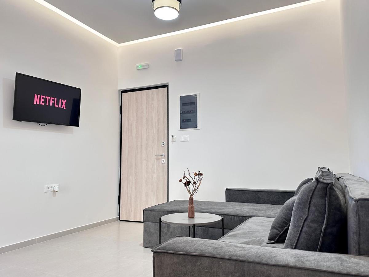 Seaside Deluxe Apartment Ialysos  Dış mekan fotoğraf